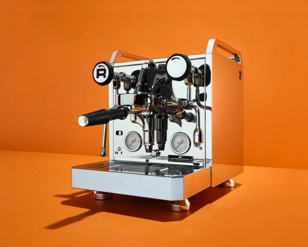 Rocket Espresso X Zwift, la Mozzafiato R Fast en mode coffee ride