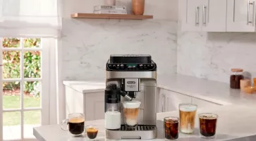 DeLonghi Magnifica Duo, la machine à café qui simplifie le choix entre le chaud et le froid